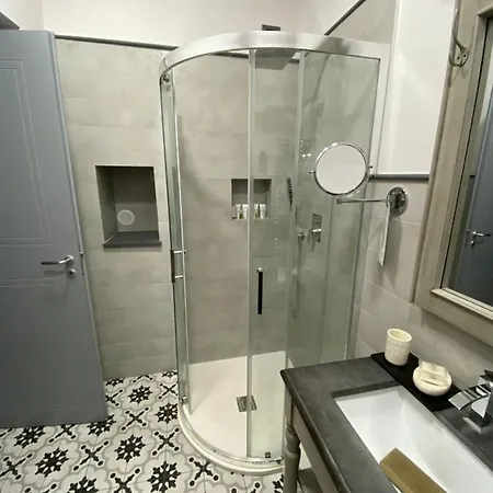 The World Paradise * Tropea