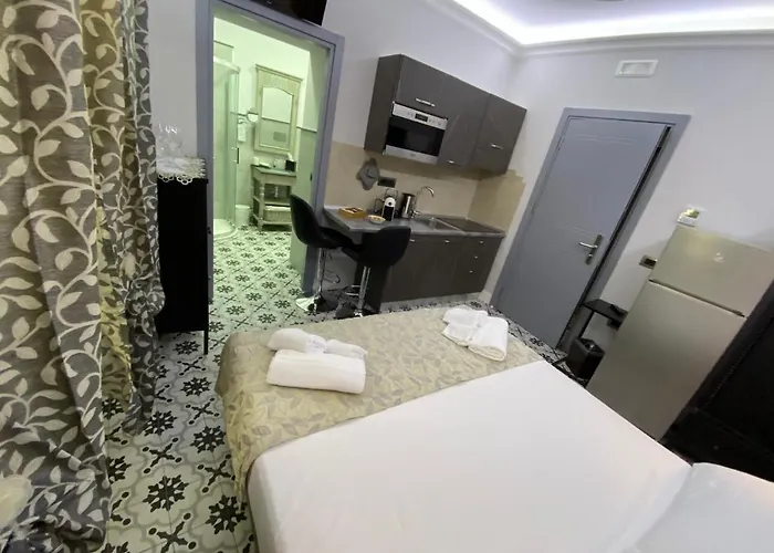 度假居 The World Paradise