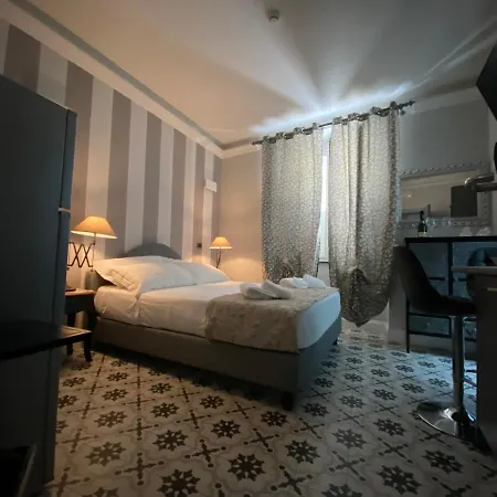 The World Paradise * Tropea